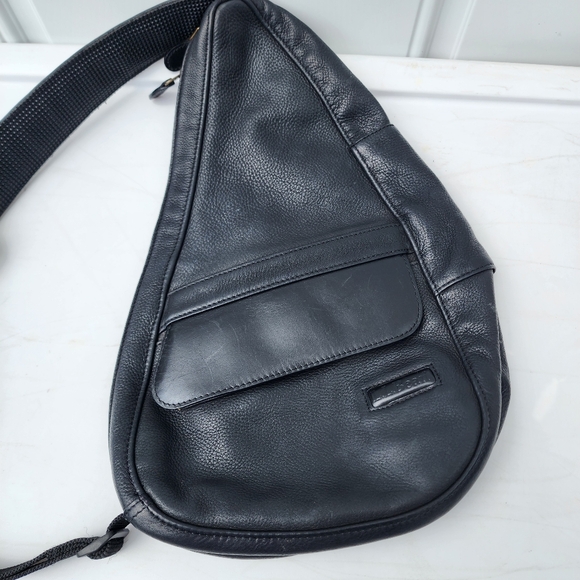 L.L. Bean Brown Leather Healthy Back Ameribag Sling Backpack Crossbody Bag 18” - Picture 3 of 12